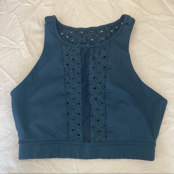 Carbon38‎ Sports Top - Picture 3 of 5